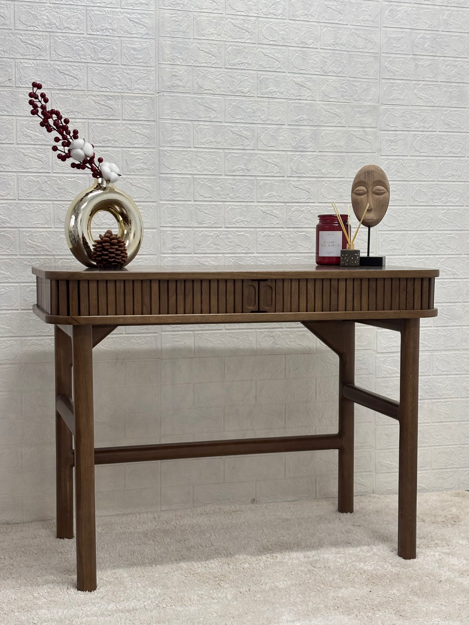 Столик Elegant