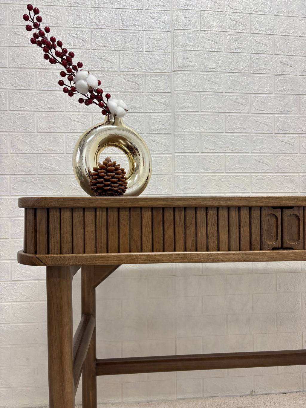 Столик Elegant