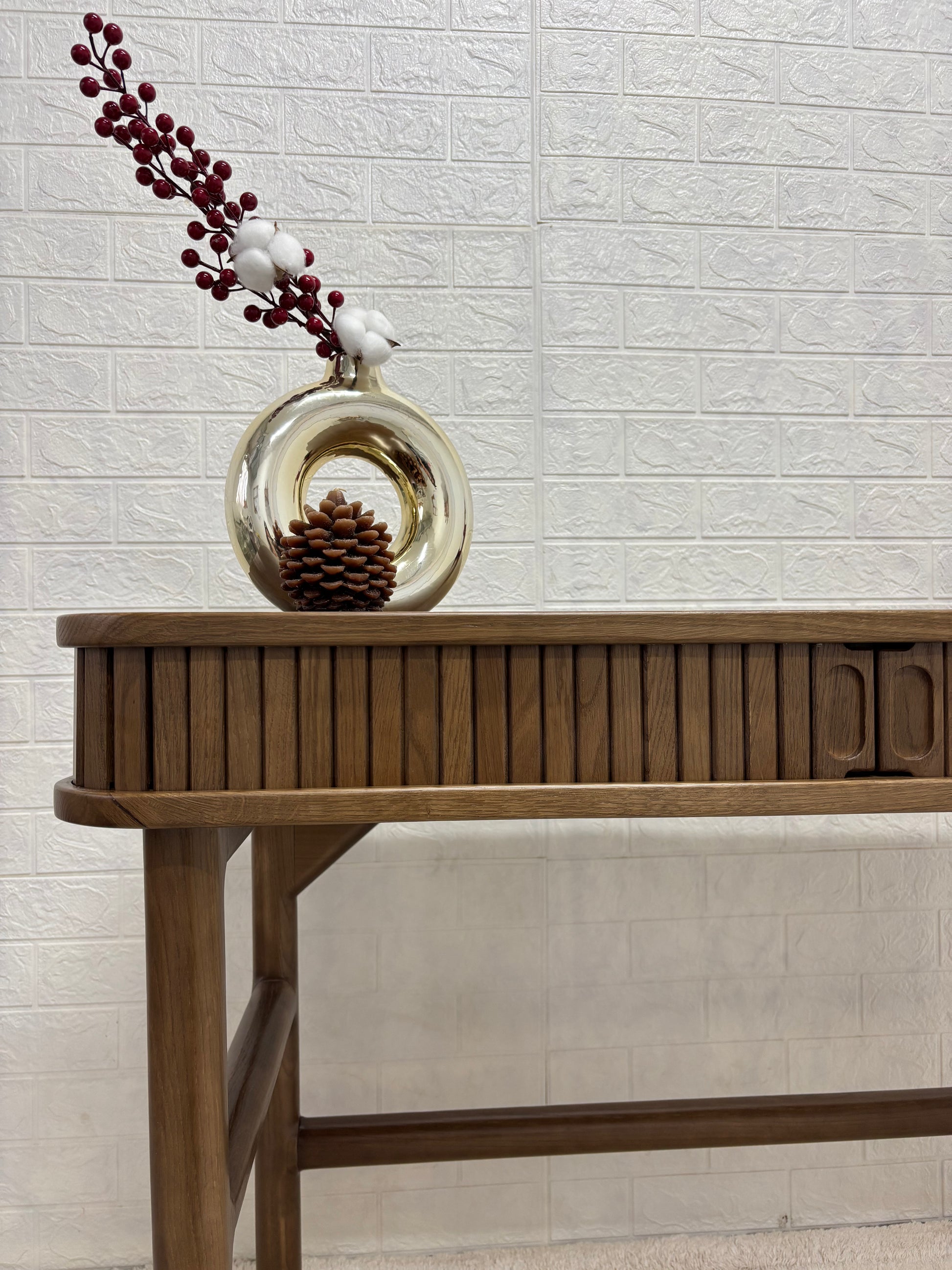 Столик Elegant